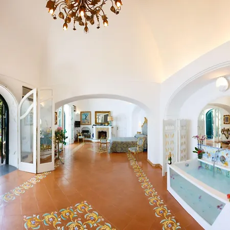 מלון דירות Fiorentino 4*